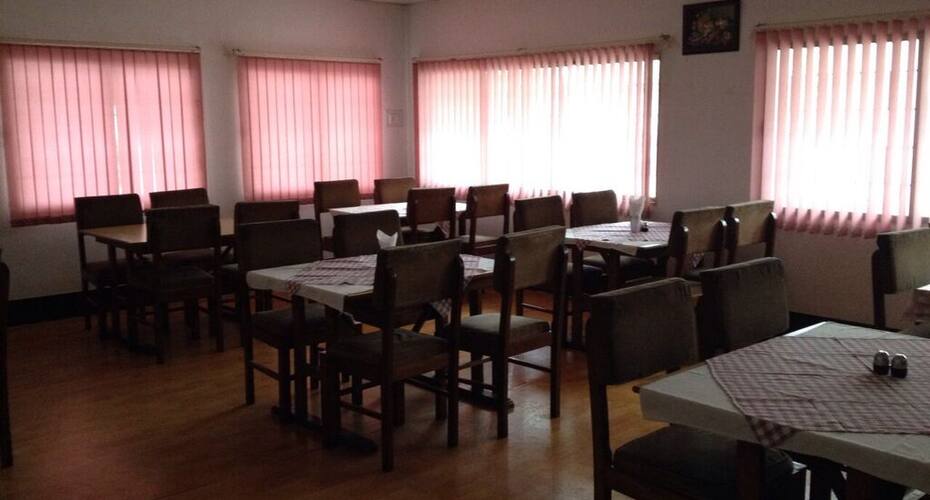 Anjana Hotel, Mahagama 3